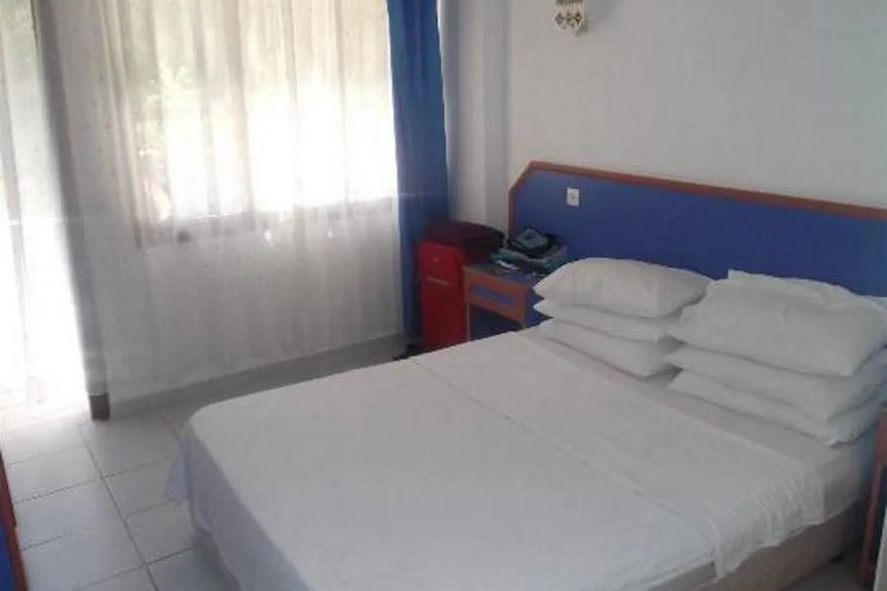 Dilhan Hotel 이츠멜레르 2*,