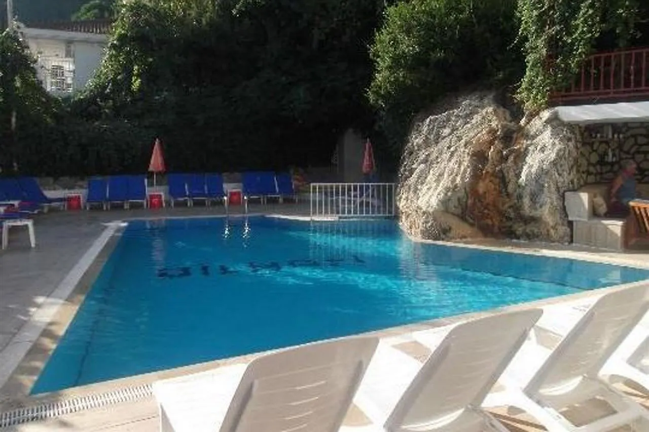 Dilhan Hotel 이츠멜레르 2*,  터키